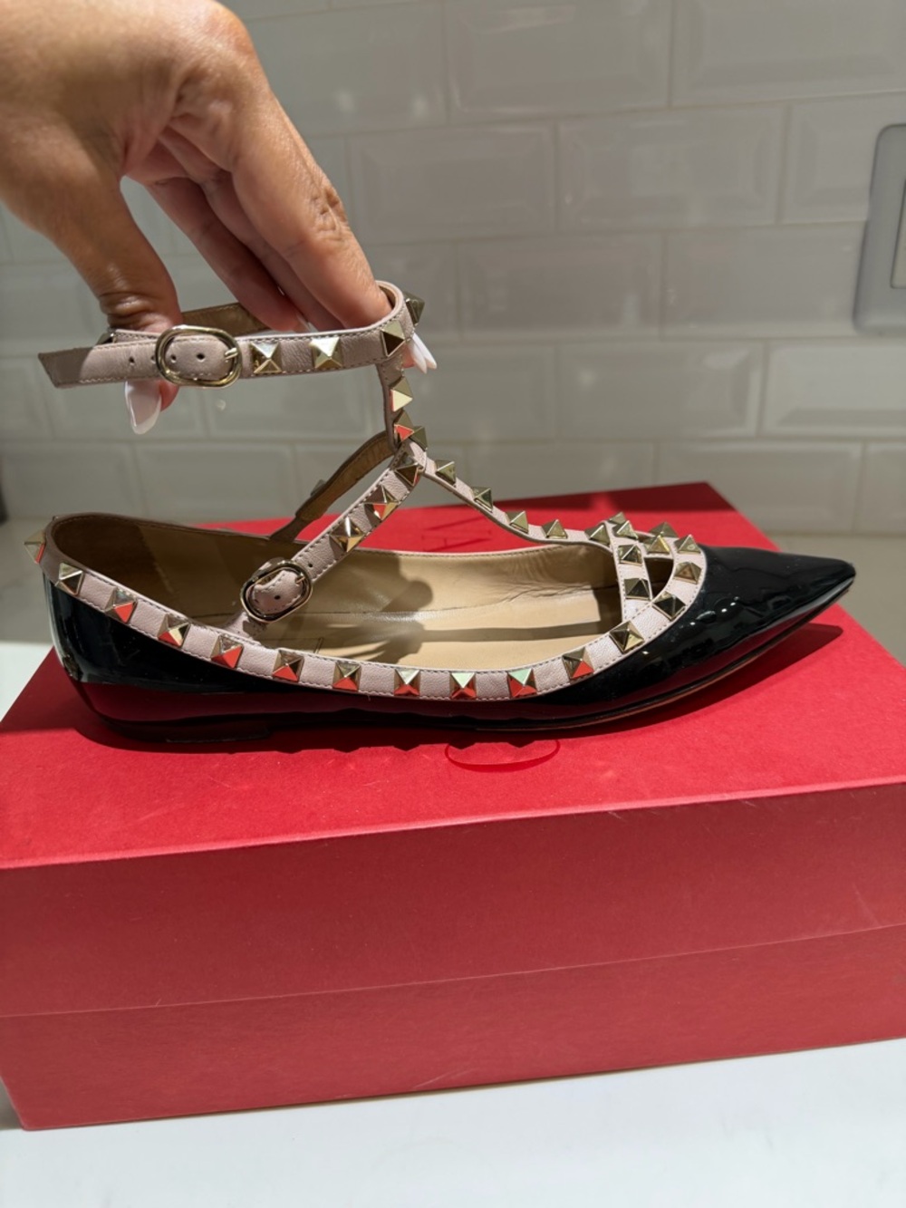 Valentino Garavani Black Patent T-Strap Rockstud Ballet Flat 38